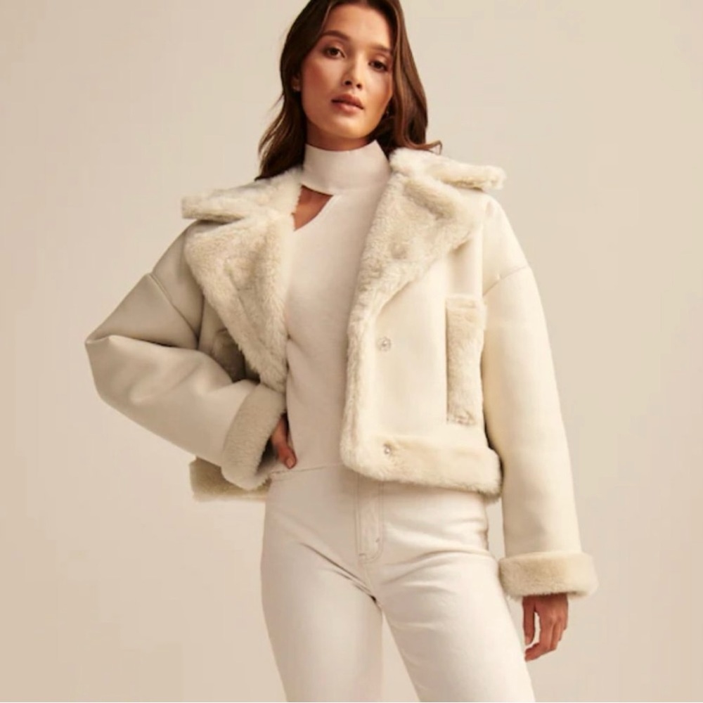 Abercrombie & Fitch Vegan Leather Sherpa Lined White Jacket Size Extra Small